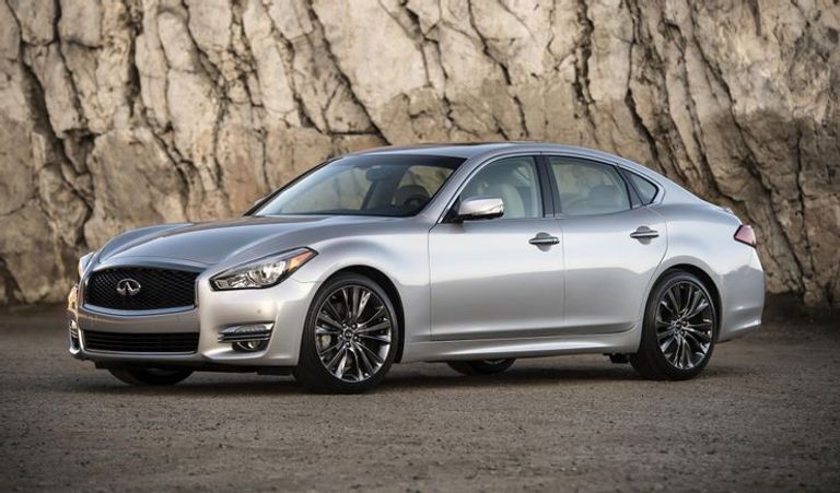 ۸ خودرو که هم تراز BMW سری ۵ هستند